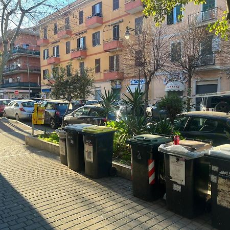 شقة تْشامبينو  في Alexandra House المظهر الخارجي الصورة