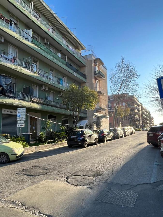 شقة تْشامبينو  في Alexandra House المظهر الخارجي الصورة