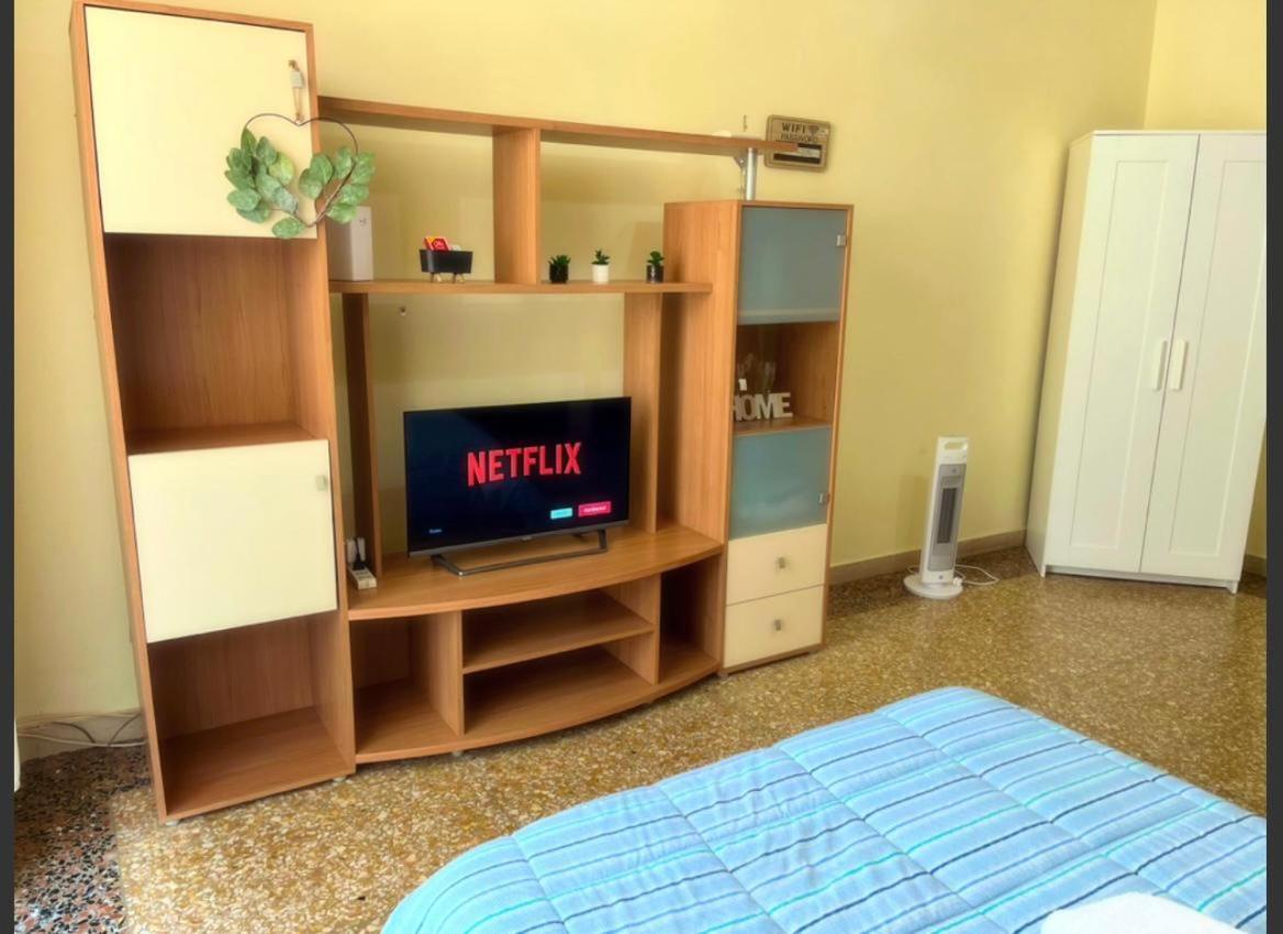 شقة تْشامبينو  في Alexandra House المظهر الخارجي الصورة